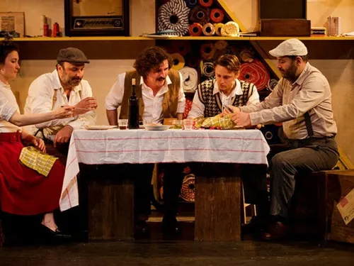 ROMORANTIN (41) - Théâtre : Les marchands d'étoiles
