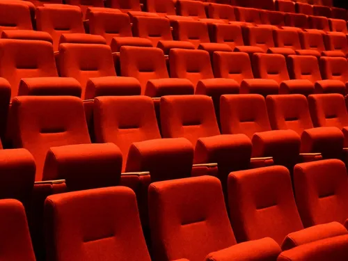 Pourquoi pas une séance de cinéma pour finir la semaine ? 