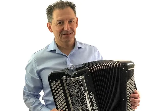 BONNEVAL – Après-midi dansant avec Thibault Colas