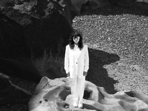 RAMBOUILLET (78) - Concert : Laura Cahen + Louise Charbonnel