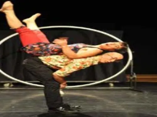 VIBRAYE (72) - Spectacle : A corps gagné