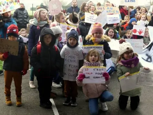 DANGERS - L’école Arc-en-ciel ne perdra pas une classe