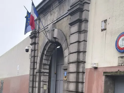 L'Observatoire International des Prisons demande des travaux...