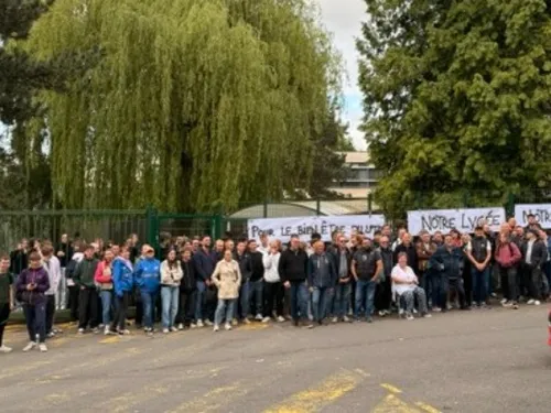 Grève aujourd'hui, au lycée professionnel Bertin à Bruay la Buissière 