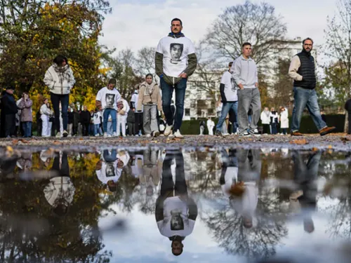 Plusieurs centaines de personnes réunies à St Omer pour rendre...