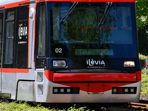 La MEL va donner d'anciennes rames de tram à l'Ukraine 
