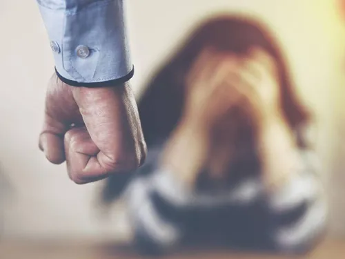 111 femmes sont mortes, victimes de violences conjugales, en 2025 