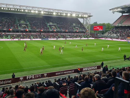 Ruddy Buquet demande le retrait du carton rouge de Mikautadze