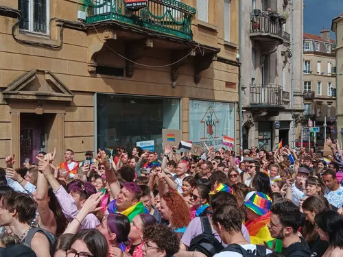 Metz aux couleurs des fiertés !