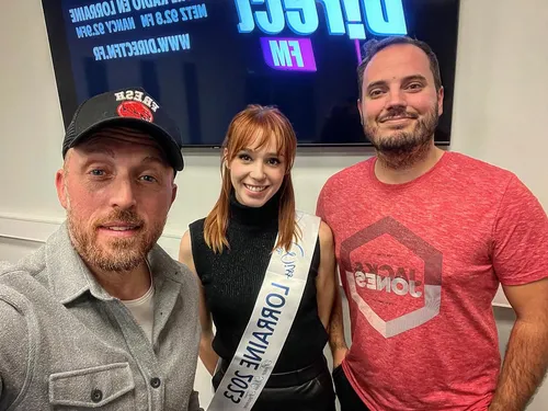 Miss Lorraine : Angeline Aron Clauss était dans les studios de...