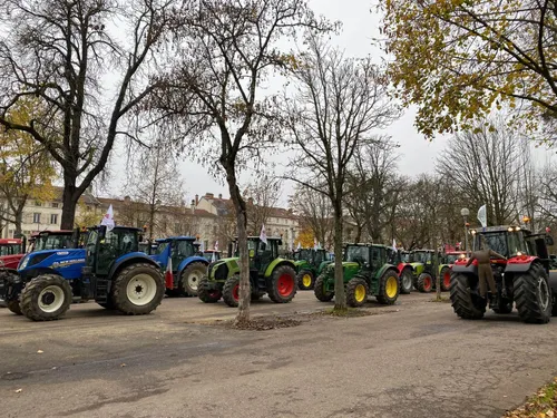 Lorraine : la fronde des agriculteurs se poursuit