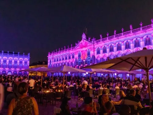 Dates, horaires, ... : le son et lumière de la place Stanislas est...