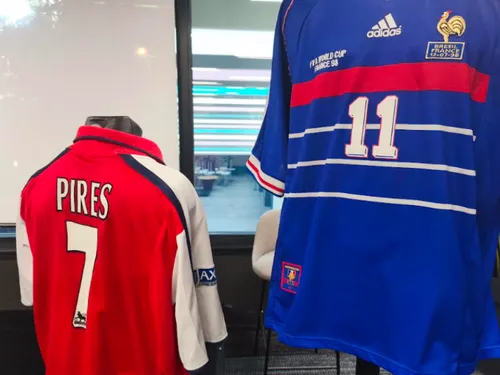 Jubilé de Robert Pirès : la liste des joueurs dévoilés 