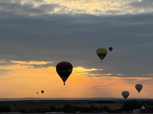(Photos) : les derniers décollages à Enenvol 