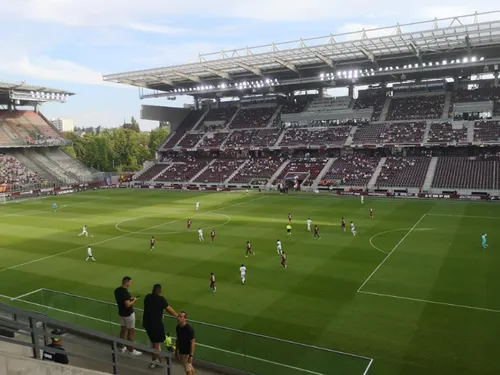 Prolongation : Georges Mikautadze, Grenat jusqu'en 2026