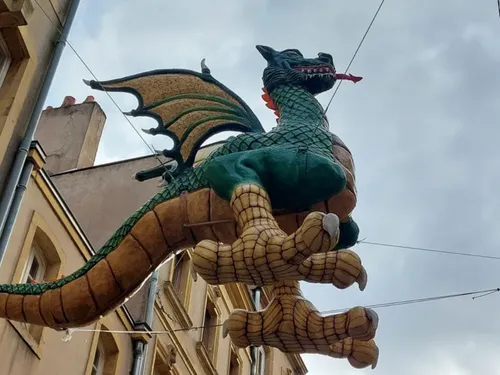 Graoully, Girafes rouges, … : Le programme de ce 14 juillet à Metz