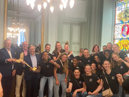 Sport : La ville de Metz rend hommage à la saison du Metz Handball