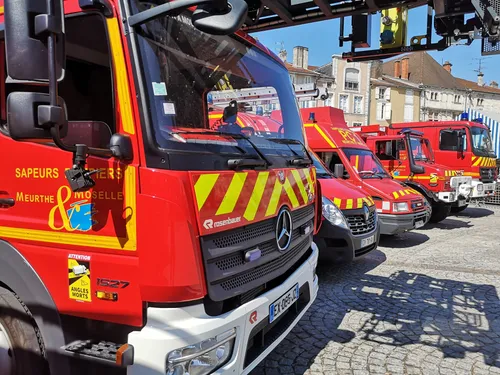 Incendies : des pompiers lorrains envoyés en soutien dans le Var