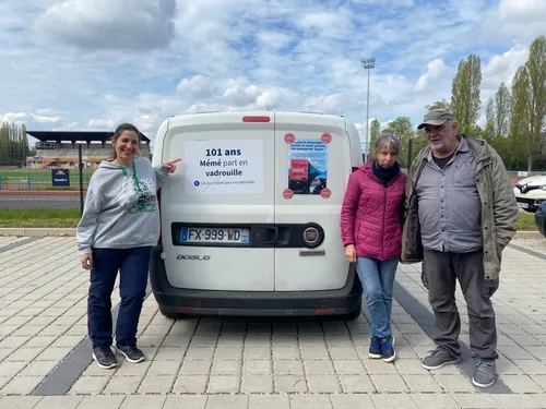 Mémé part en vadrouille… et revient nous raconter son histoire ! 