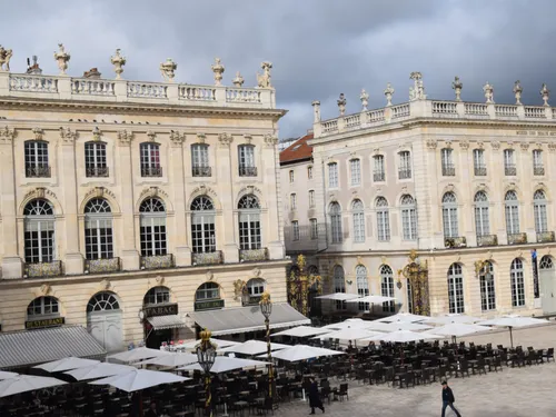 Lorraine : pourquoi 3 hélicoptères survolent Nancy et ses environs ? 
