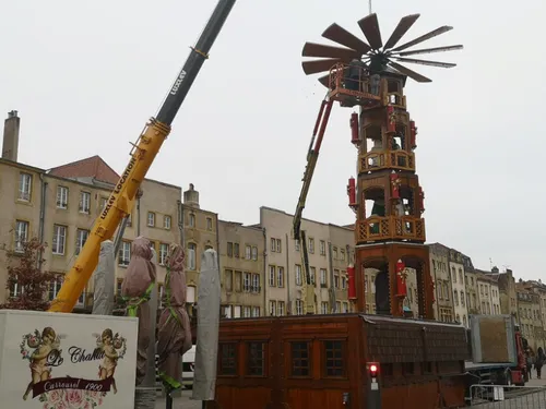 Metz : les marchés de Noël sont en cours d’installation