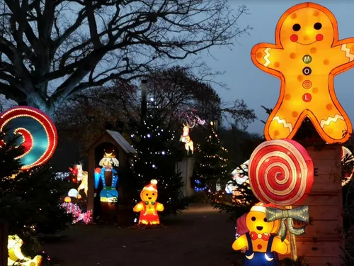 Metz : Le sentier des lanternes et la grande roue ça se termine ce...