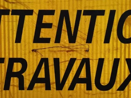 Travaux : un chantier de traitement de fissures sur chaussée de...