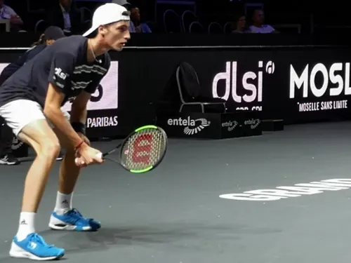 Ugo Humbert remporte son septième titre à Marseille