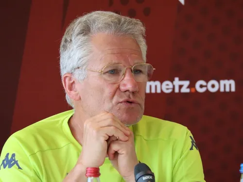 Football. László Bölöni évoque la reprise du FC Metz