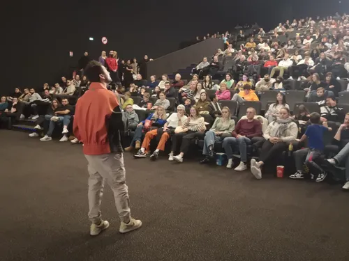 Cinéma : Kev Adams en Avant-Première au Kinépolis de...