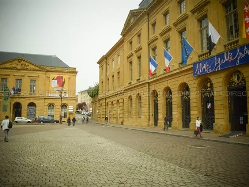 Metz : la place d’armes va se transformer en parking temporaire 