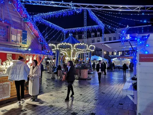 (Photos) : Le Marché de la Saint Nicolas fait briller Nancy