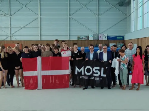 Fameck : un accueil en grande pompe pour des gymnastes danois