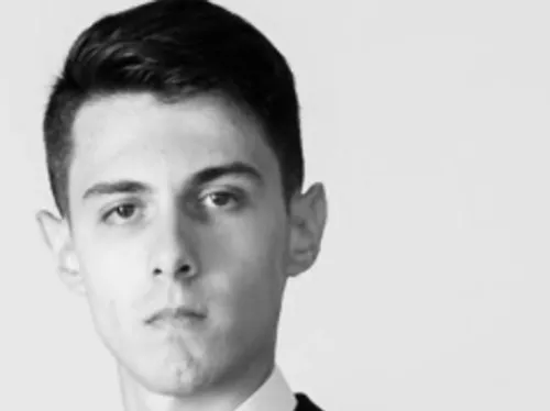 Escroquerie au bitcoin: une peine de 18 mois de prison confirmée en...