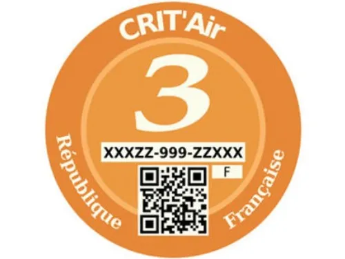 Les vignettes Crit’air 3 conservées dans la zone à faible émission...