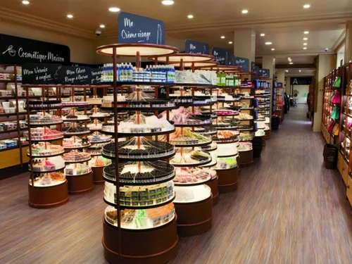  Marseille : une boutique Aroma-Zone ouvre rue Saint-Fé