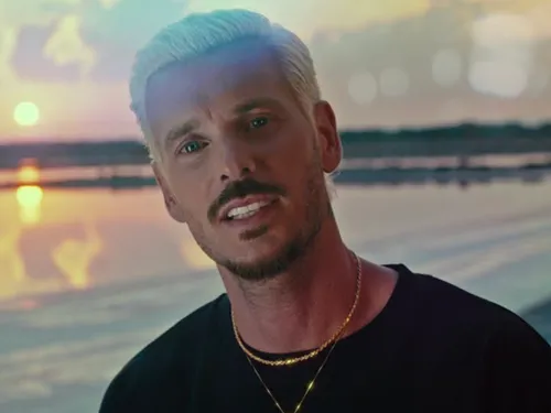 "QUI ON EST", M.Pokora