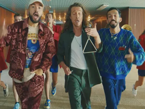 "COUP DE VIEUX", Big Flo & Oli avec Julien Doré