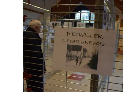 Expo cartes postales et photos