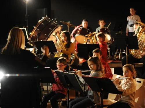 Concert de Printemps de l'OHH avec l’Orchestre Junior et les CM2 de...