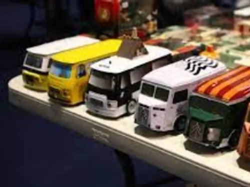 Bourse d'échange Miniatures Autos et Trains 