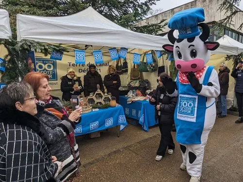 Un marché de printemps musical dans les jardins du département 