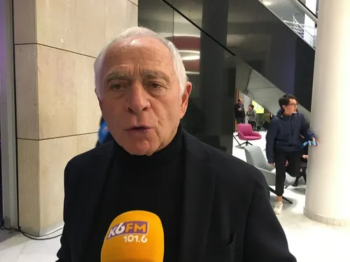 Le sénateur macroniste François Patriat visé par une mobilisation...