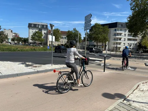 La place du 30 octobre a-t-elle bien été réaménagée ? 