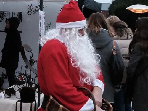 Puligny-Montrachet met à l’honneur les créateurs locaux : le marché...