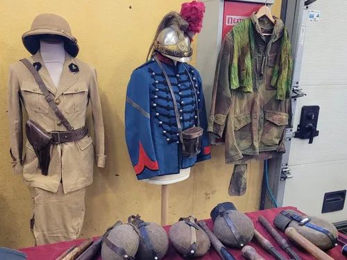 Objets napoléoniens jusqu'à la Seconde Guerre mondiale : le Marché...