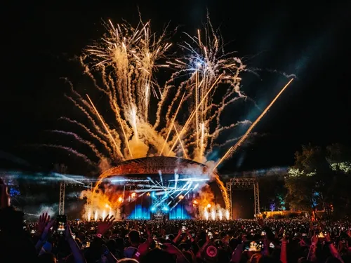 Orelsan, Aya Nakamura, The Offspring, ... du beau monde attendu...