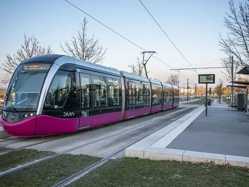 DiviaMobilités : les transports gratuits tout l’été pour les moins...