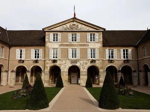 Beaune lance un appel à candidatures pour recruter de nouveaux...