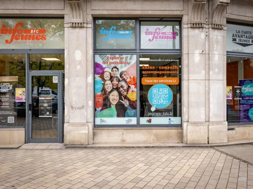 « Explore le Monde » : un après-midi pour aider les jeunes à...